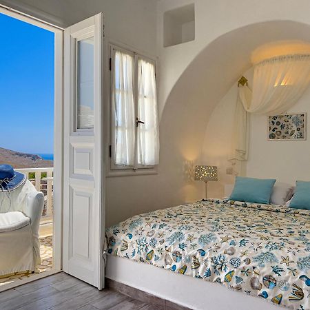 Aspalathras White Hotel Folégandros エクステリア 写真
