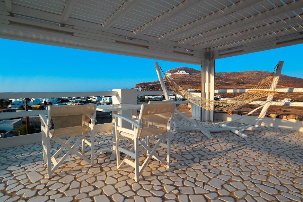 Aspalathras White Hotel Folégandros エクステリア 写真